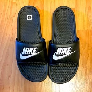 Black Nike Slides